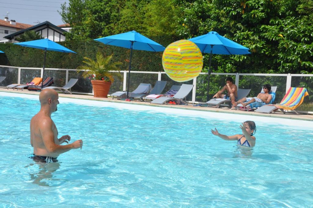 Residence Hoteliere Du Golf Ciboure Buitenkant foto