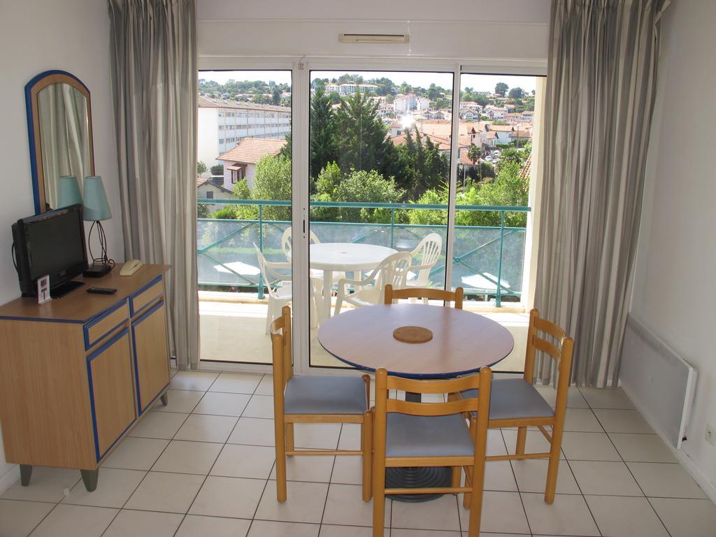 Residence Hoteliere Du Golf Ciboure Buitenkant foto