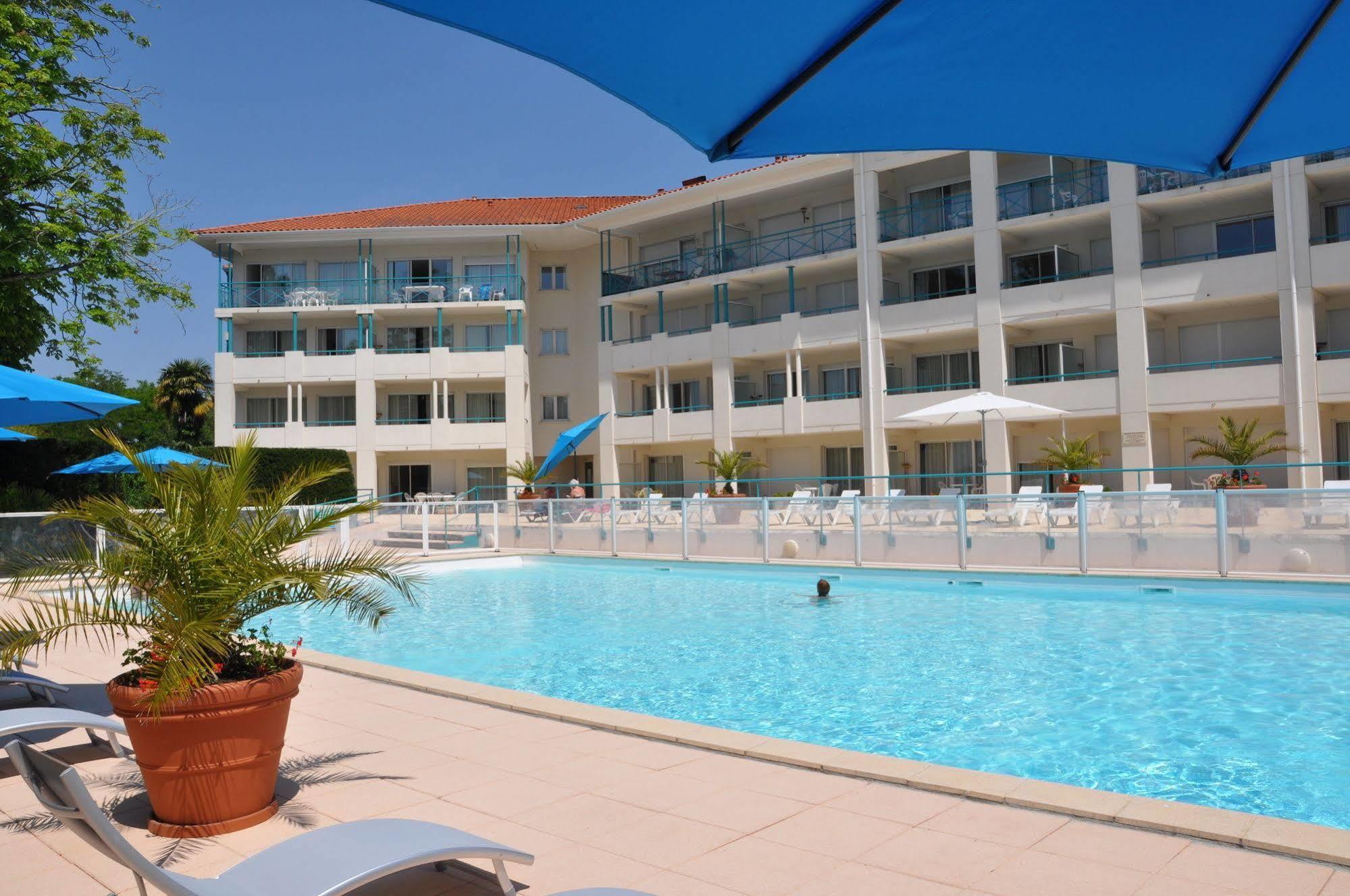 Residence Hoteliere Du Golf Ciboure Buitenkant foto